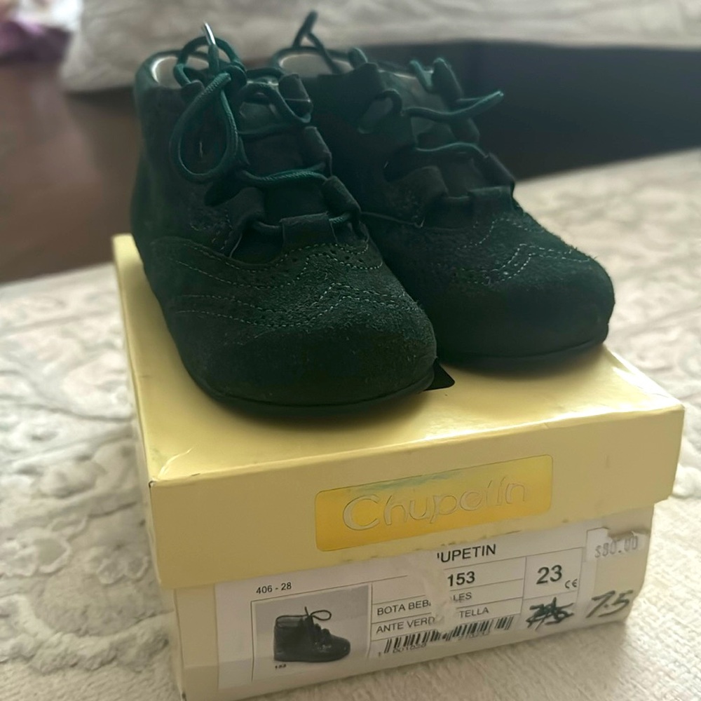 Suede green lace booties